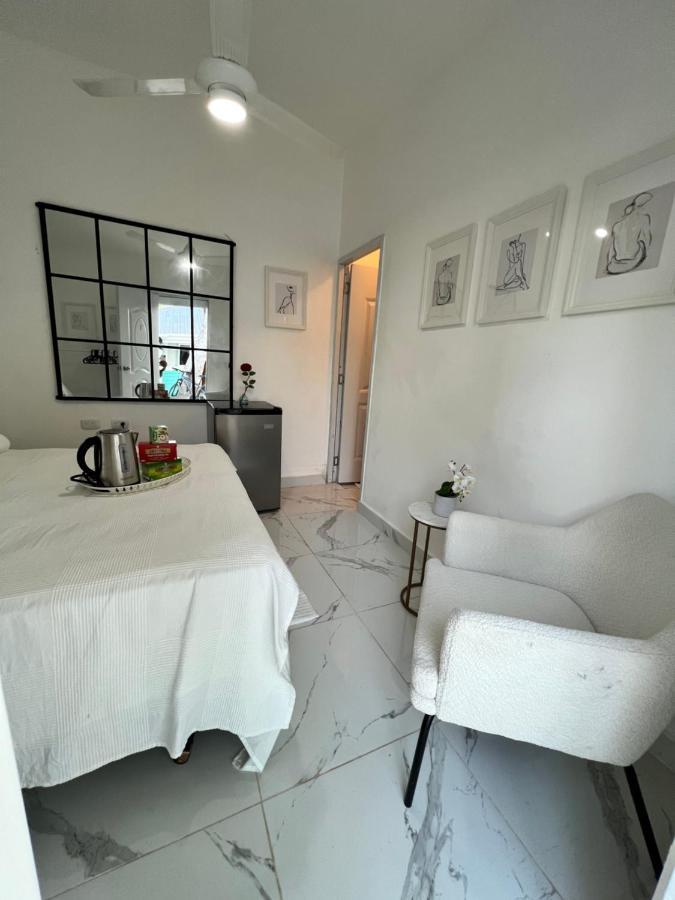 Mano Juan Casa Rosada Beach Front מראה חיצוני תמונה